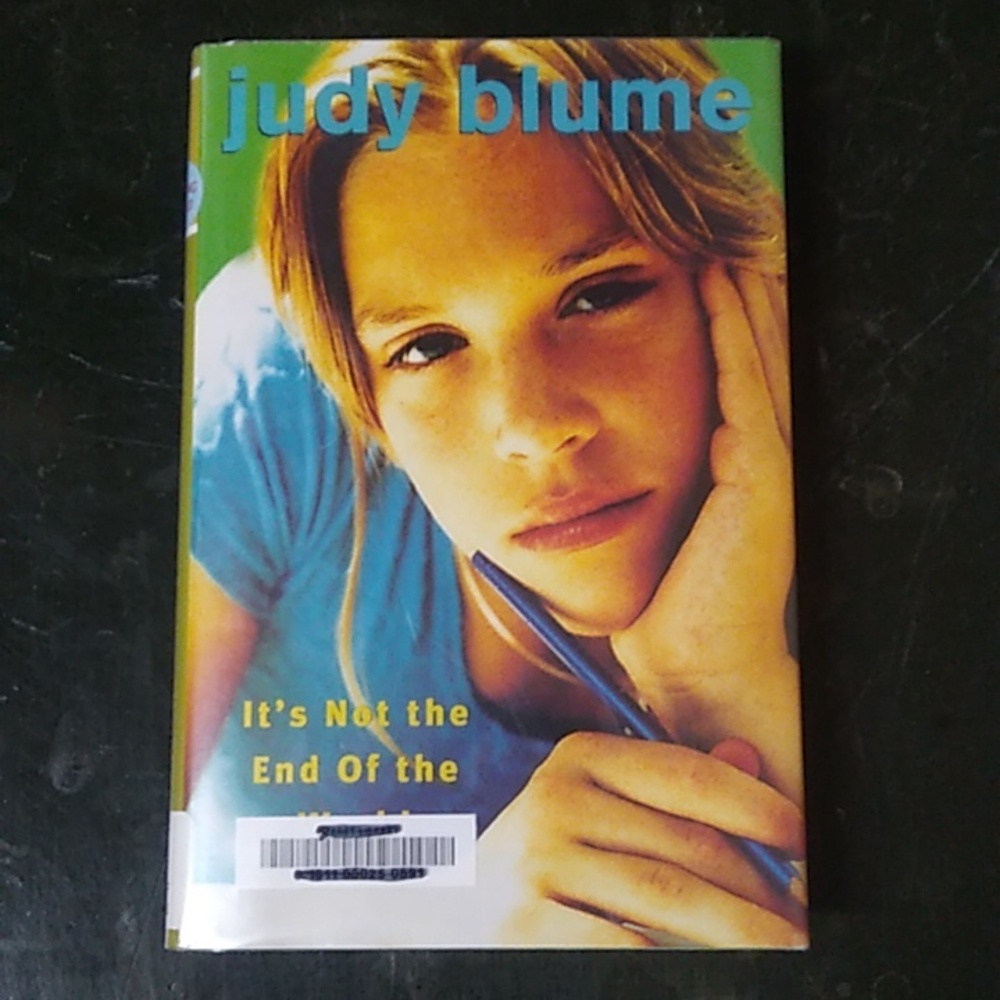 It's Not End World Judy Blume Children's Chapter Book Junior Fiction Homeschool